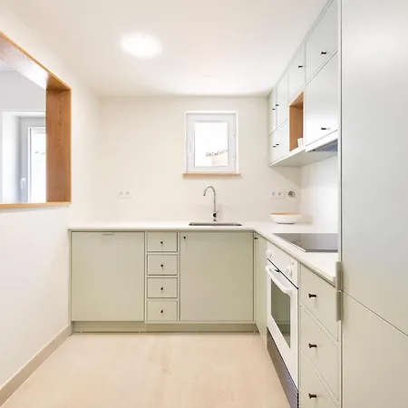 Bay Terrace Iv * Cascaes