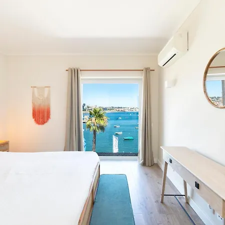 Bay Terrace Iv Apartmán