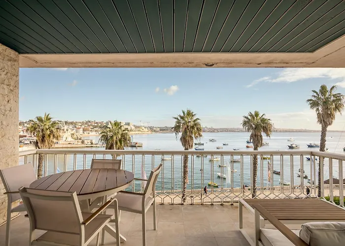 Bay Terrace Iv *