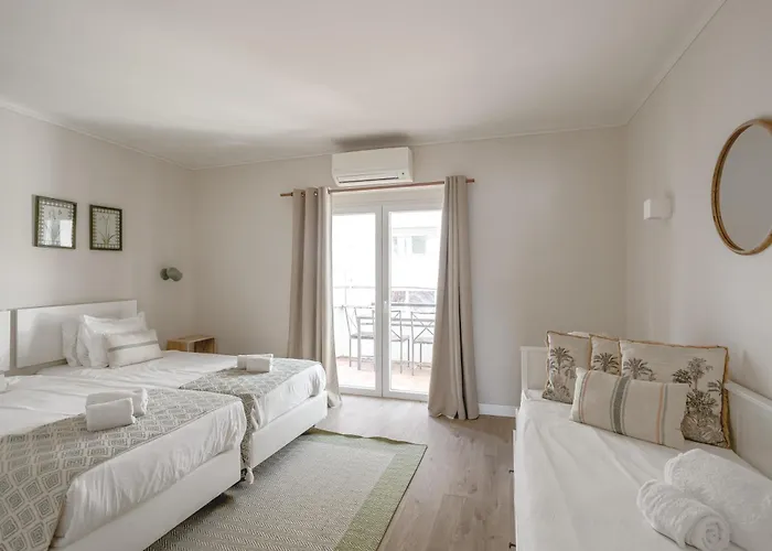 아파트 Bay Terrace Iv *